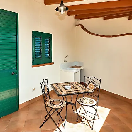 Apartment Pomelia -