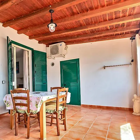 Apartment Pomelia -