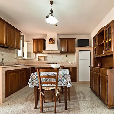 Pomelia - Apartment