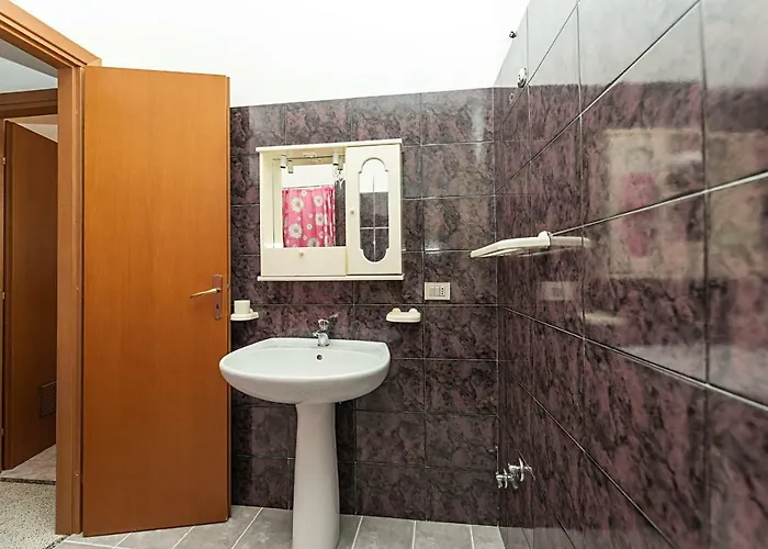 Pomelia - Lägenhet *